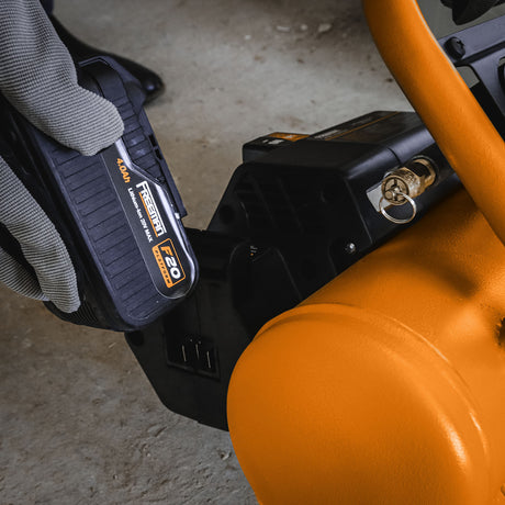 PE1GCCK 20 Volt Cordless 1 Gallon Air Компрессор  and 3-in-1 Pneumatic Финиш Nailer / Stapler Kit